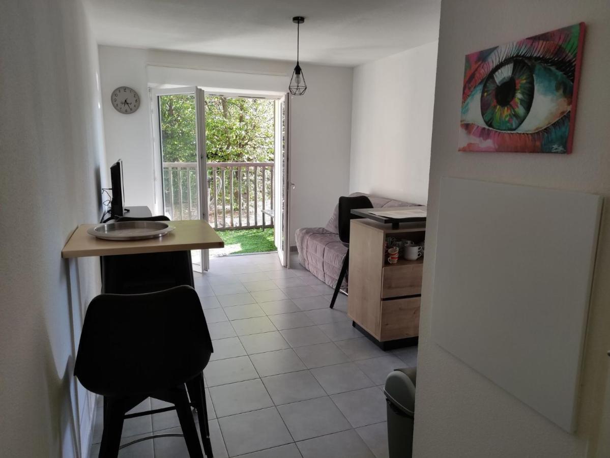 Superbe Appartement En Rez-De-Jardin A Lanton Exteriér fotografie